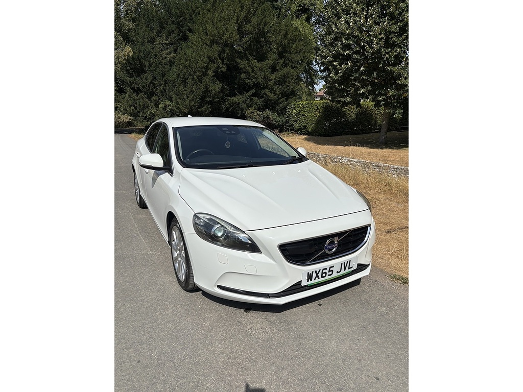 Volvo V40 2.0 T3 R-design Lux Nav 150 Bhp 1 Owner Sat Nav Grey #9