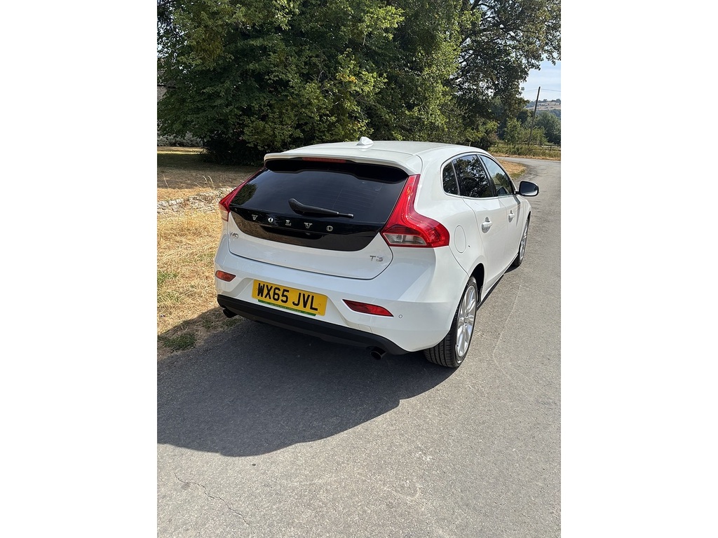 Volvo V40 2.0 T3 R-design Lux Nav 150 Bhp 1 Owner Sat Nav Grey #15