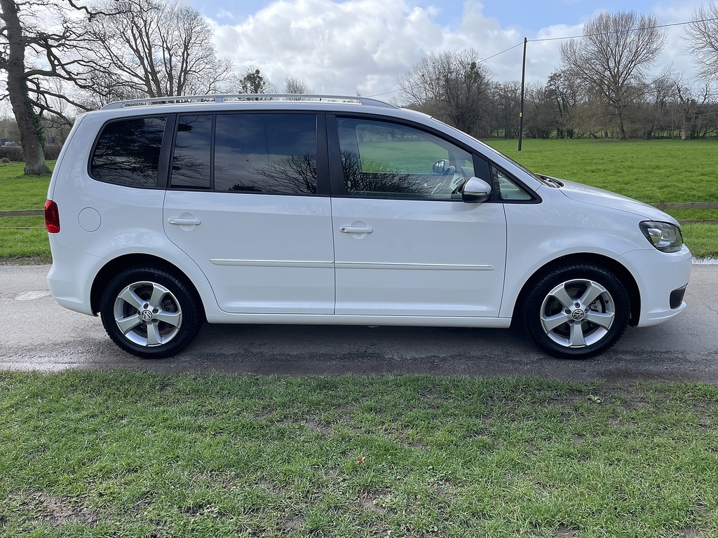 Volkswagen Touran Tsi Se U556061 Ulez White #4