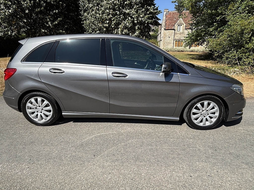 Mercedes-Benz B Class B180 Sport U556633 Grey #5
