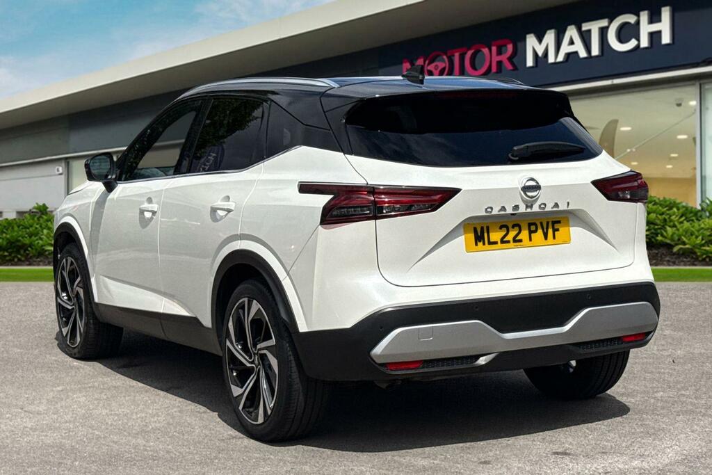 Nissan Qashqai 1.3 Dig-t Mhev Tekna Xtron Euro 6 Ss ML22PVF White #2