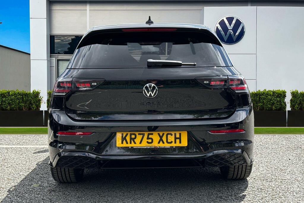 Volkswagen Golf 2.0 Tdi 150 Black Edition Dsg Black #4