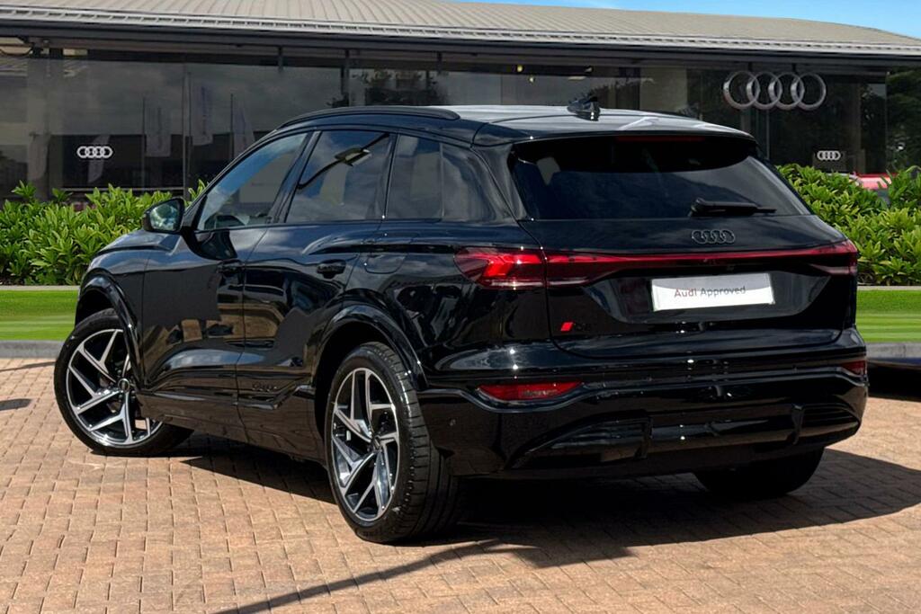 Audi Q6 E-Tron Q6 Suv Edition 1 E-tron Performance 225,00 Kw Black #2