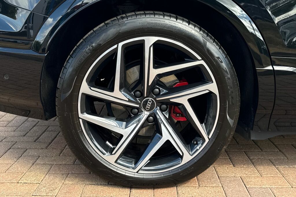Audi Q6 E-Tron Q6 Suv Edition 1 E-tron Performance 225,00 Kw Black #6