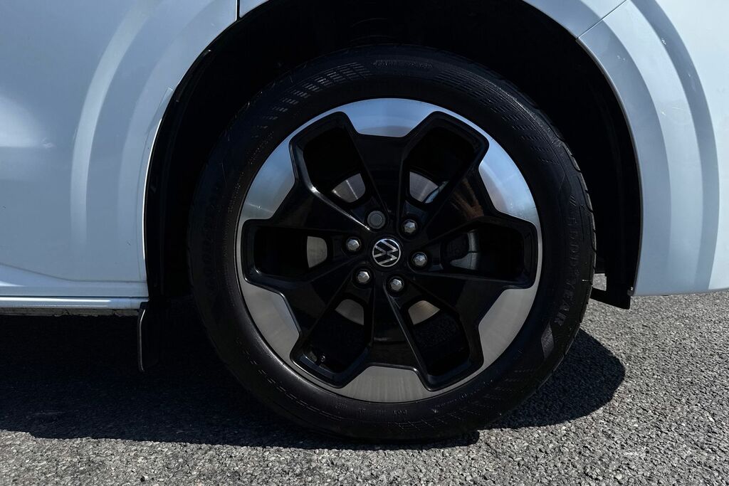 Volkswagen Transporter 2.0 Tdi 150 Commerce Pro Kombi Van Green #9