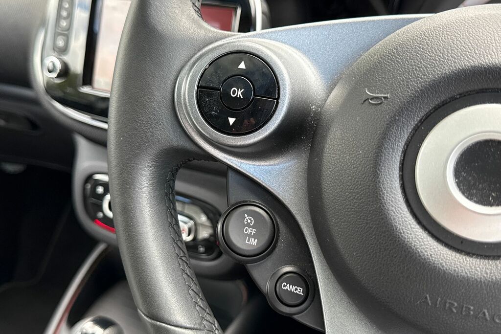 Smart Forfour 60Kw Eq Prime Exclusive 17Kwh 22Kwch Black #35
