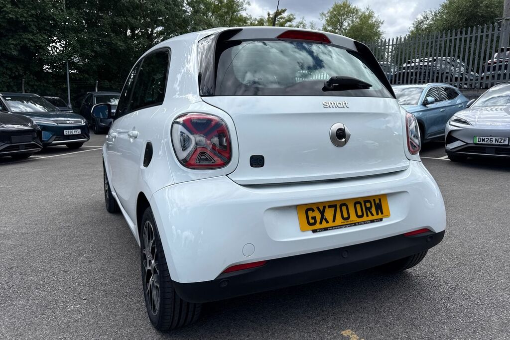 Smart Forfour 60Kw Eq Prime Exclusive 17Kwh 22Kwch Black #15