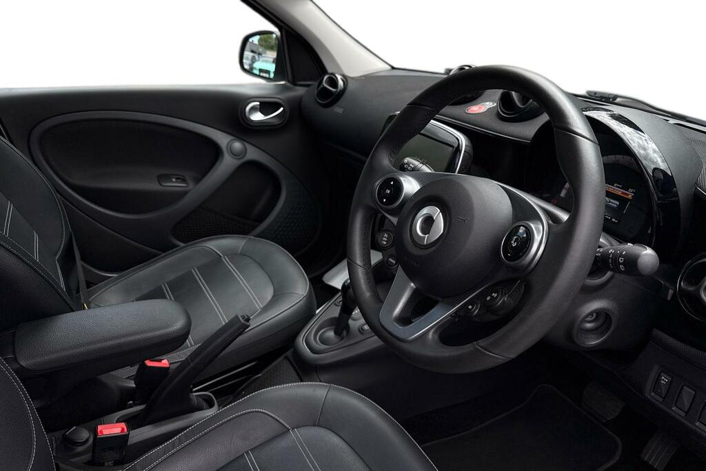 Smart Forfour 60Kw Eq Prime Exclusive 17Kwh 22Kwch Black #7