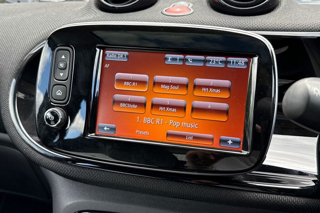 Smart Forfour 60Kw Eq Prime Exclusive 17Kwh 22Kwch Black #32
