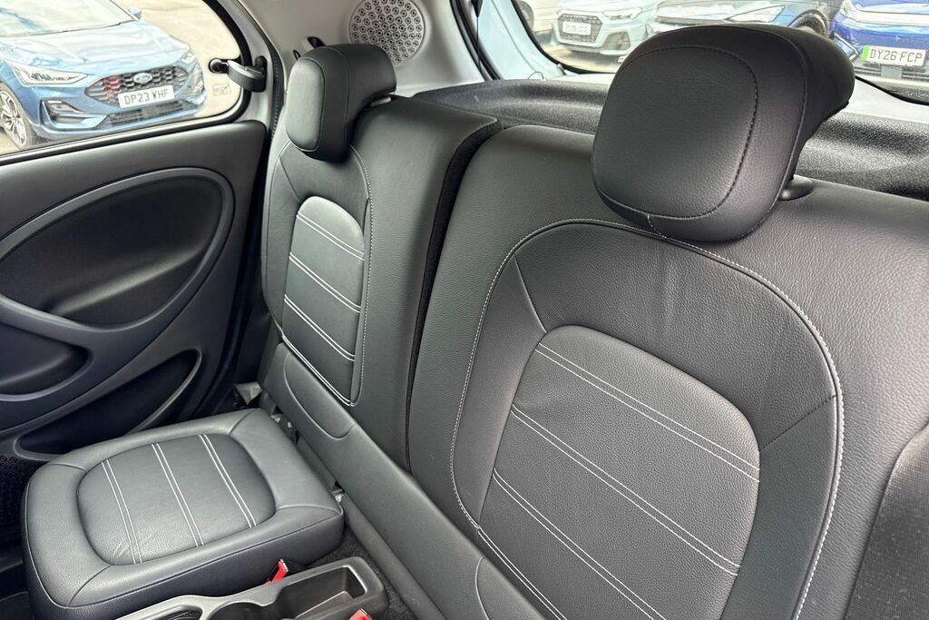 Smart Forfour 60Kw Eq Prime Exclusive 17Kwh 22Kwch Black #13