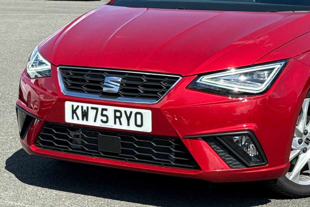 Seat Ibiza 1.0 Tsi 95 Fr Black Edition Grey #24