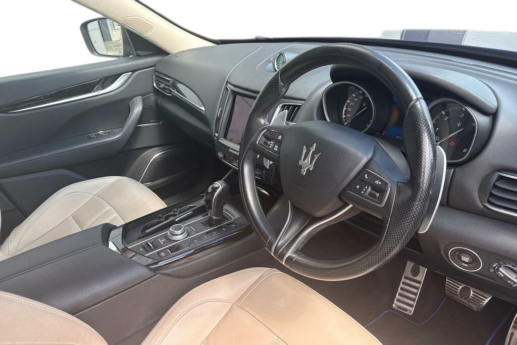 Maserati Levante Suv Black #13