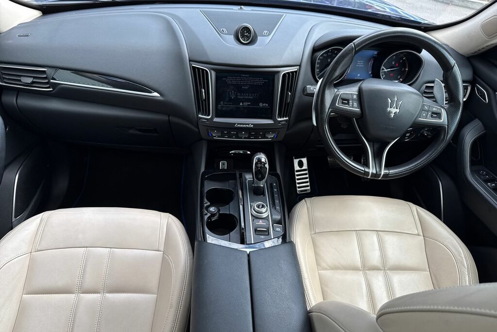 Maserati Levante Suv Black #27
