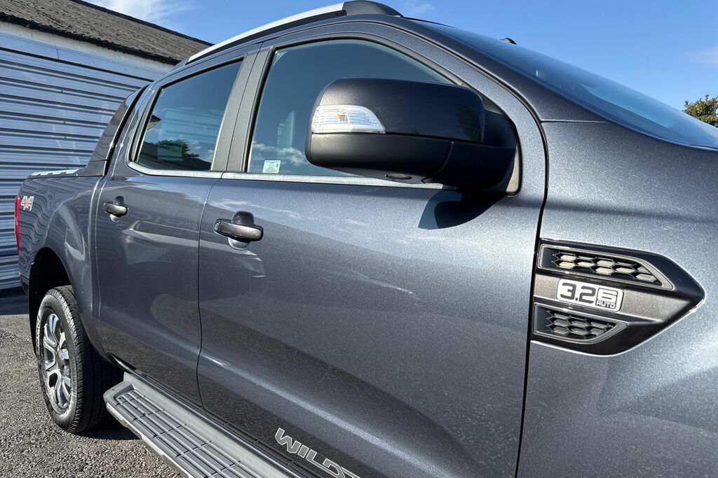 Ford Ranger Pickup 2.2 Tdci Limited 1 2016 Blue #51