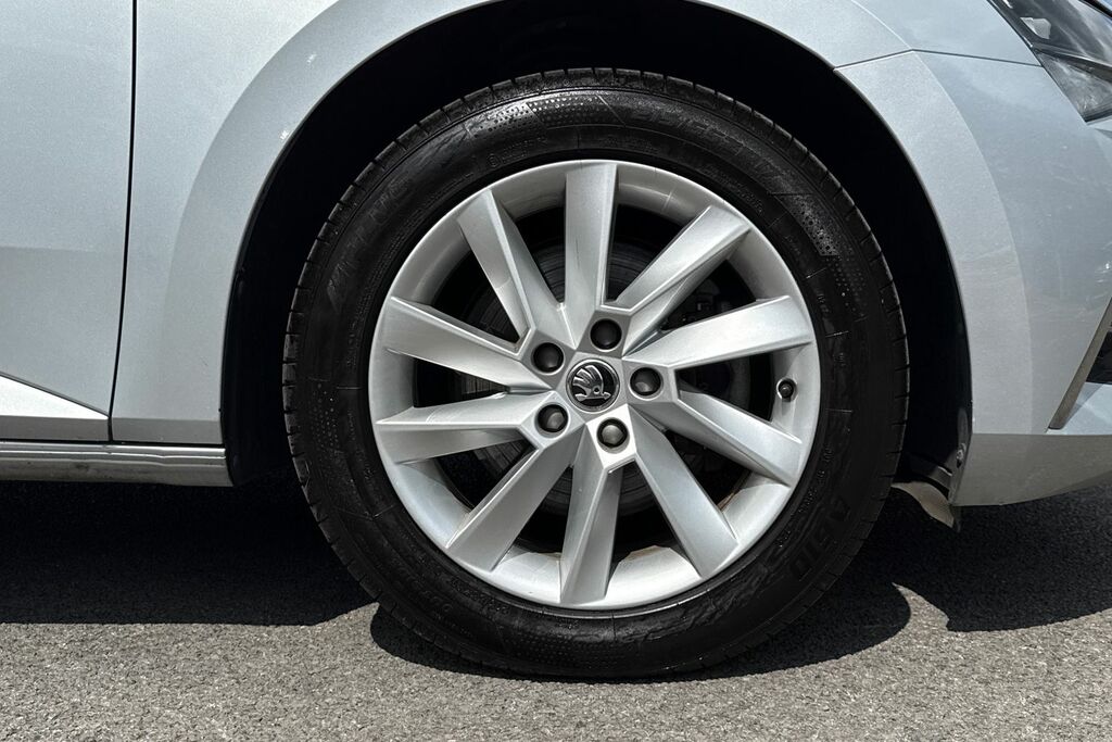 Skoda Superb 1.4 Tsi Iv 13Kwh Se Technology Dsg Euro 6 Ss Silver #6