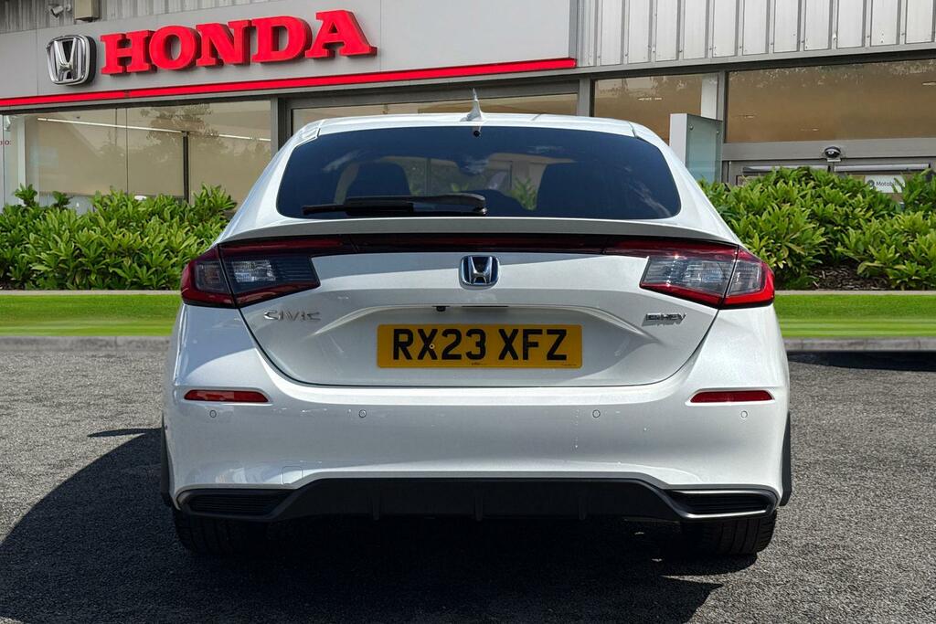 Honda Civic 2.0 H I-mmd Advance Ecvt Euro 6 Ss White #5