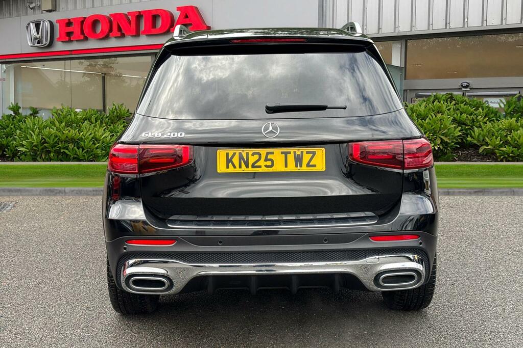 Mercedes-Benz GLB Class 1.3 Glb200h Mhev Amg Line Premium 7G-dct Euro 6 Black #5