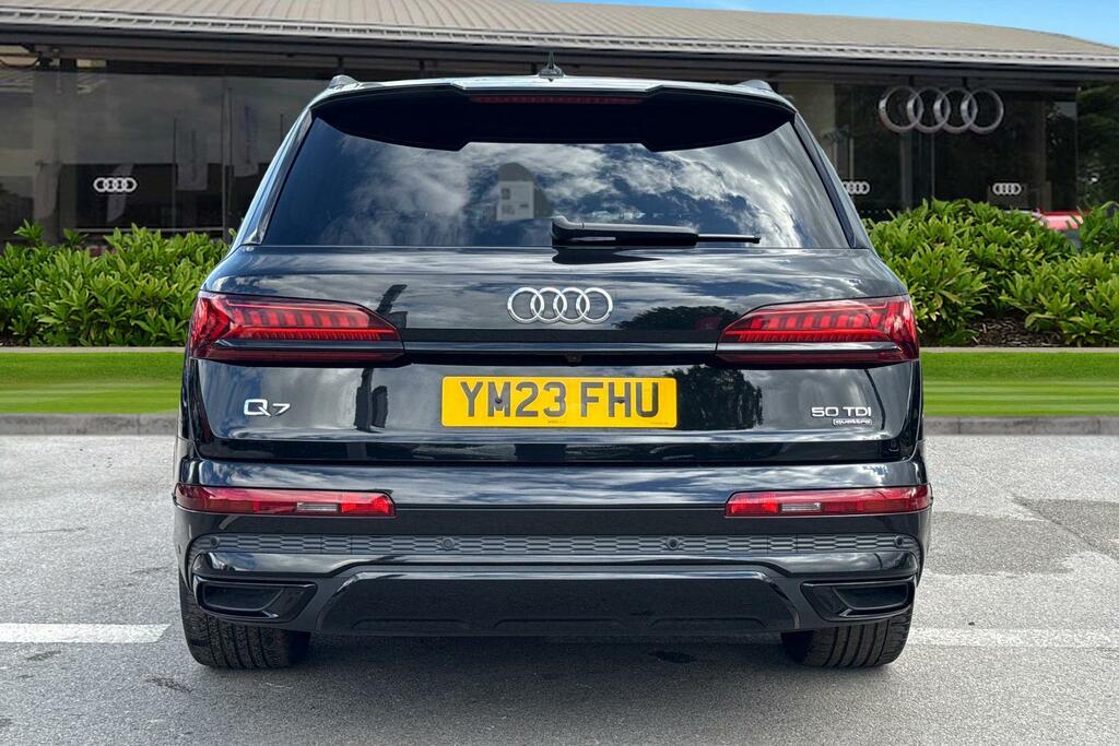 Audi Q7 Black Edition 50 Tdi Quattro 286 Ps Tiptronic Black #4