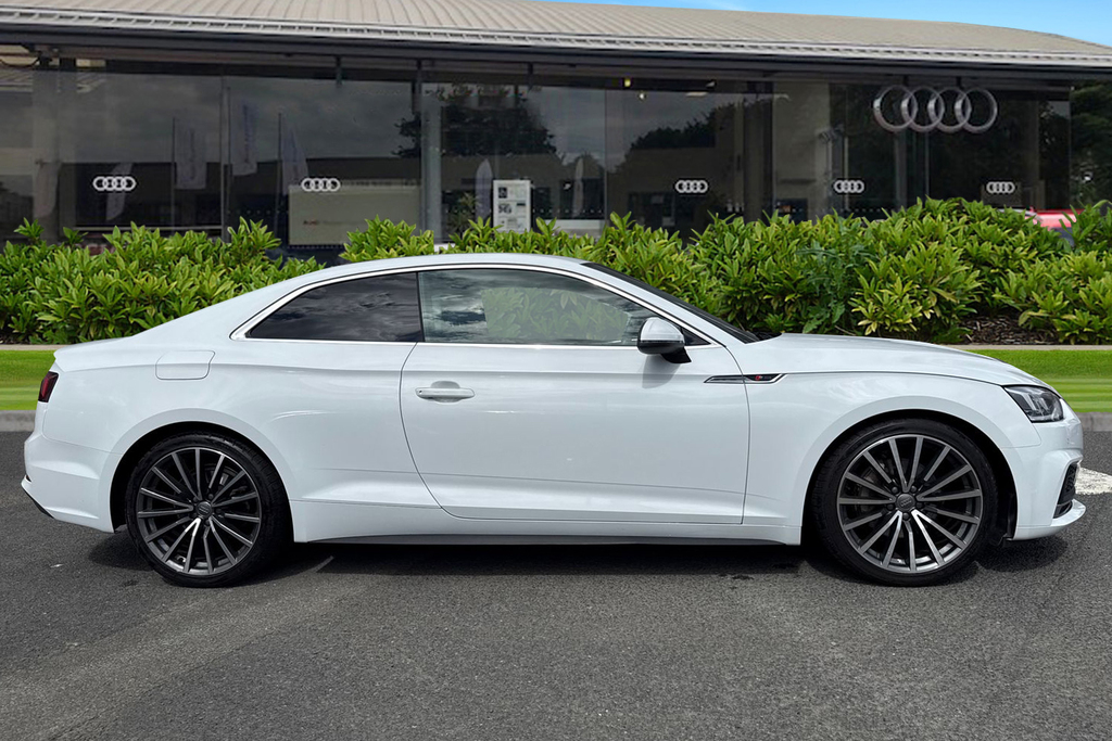 Audi A5 Coup- S Line 40 Tdi 190 Ps S Tronic White #3