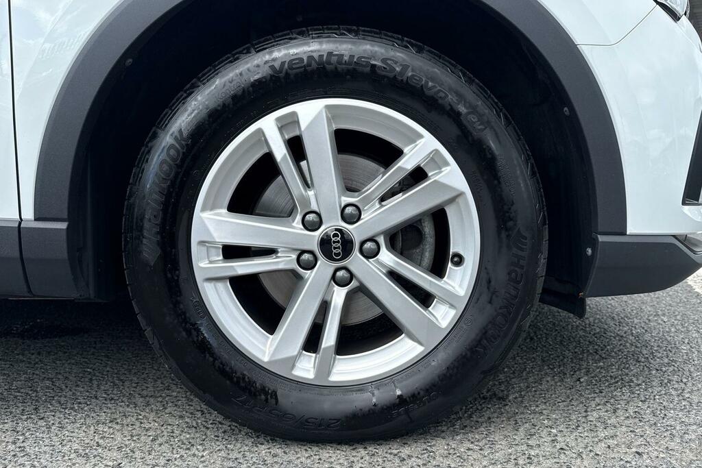 Audi Q3 35 Tdi Technik S Tronic White #6