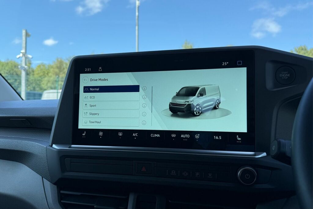 Volkswagen E-Transporter 136Ps 100Kw 65Kwh Commerce Plus Van Grey #46