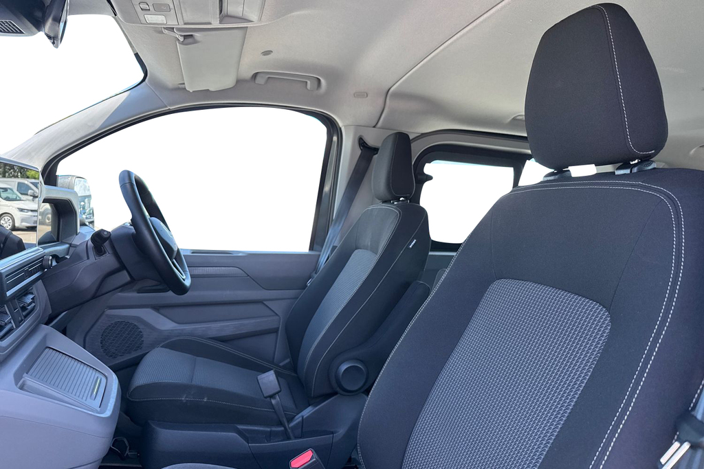 Volkswagen E-Transporter 136Ps 100Kw 65Kwh Commerce Plus Van Grey #15