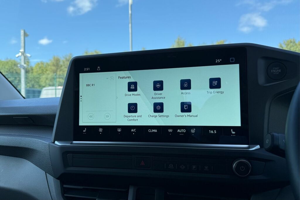 Volkswagen E-Transporter 136Ps 100Kw 65Kwh Commerce Plus Van Grey #45