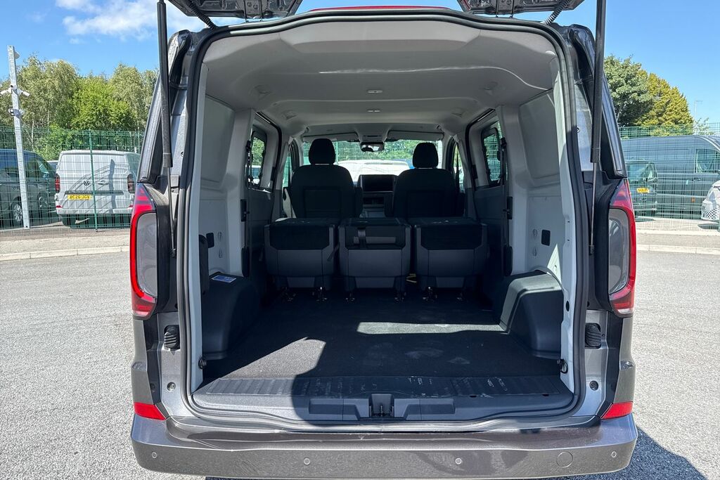 Volkswagen E-Transporter 136Ps 100Kw 65Kwh Commerce Plus Van Grey #6