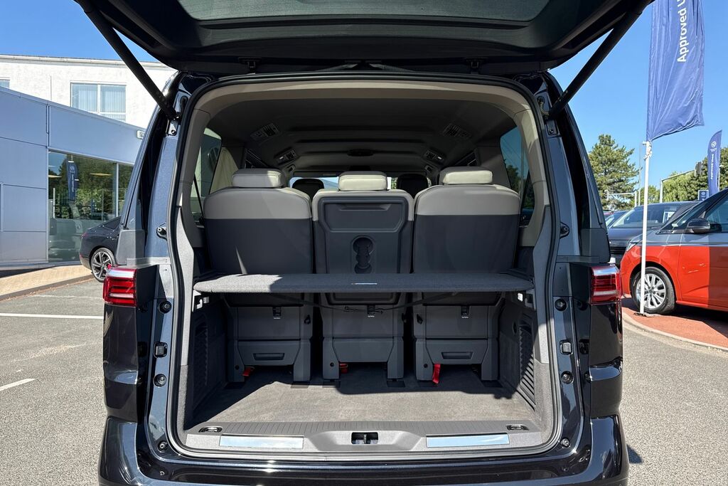 Volkswagen Multivan 2.0 Tdi Style Lwb Dsg Black #6