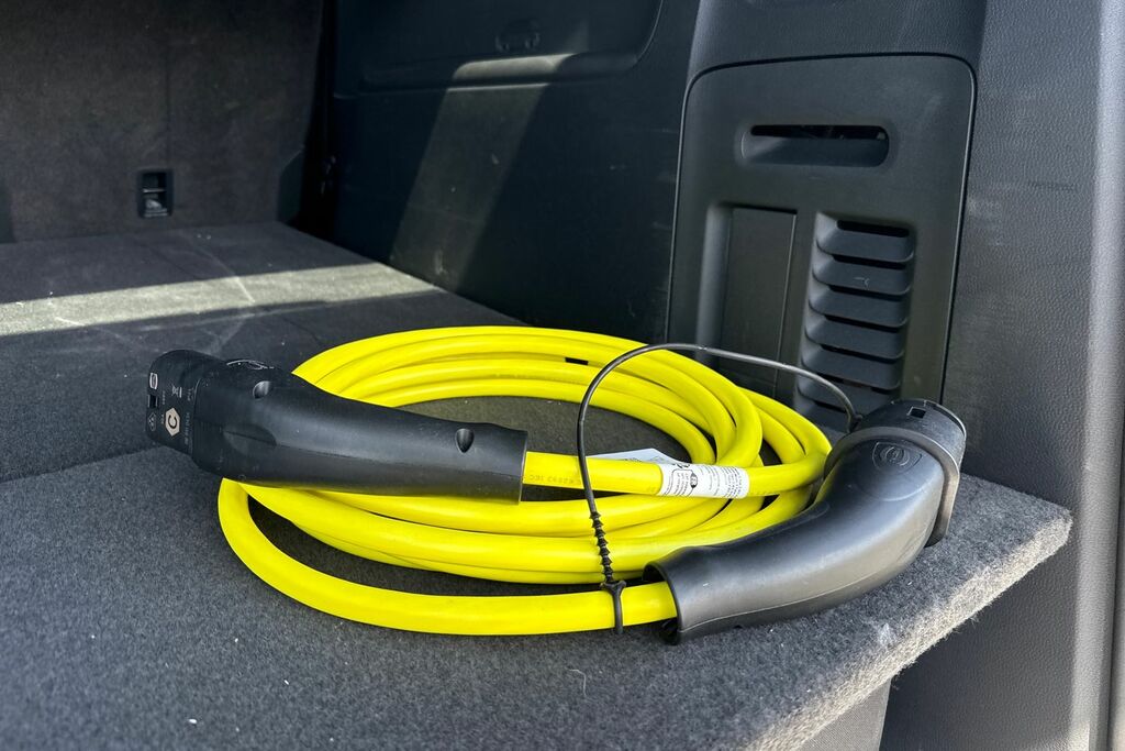 Volkswagen ID.Buzz 210Kw Life Pro 79Kwh Two Tone Paintsty  #31