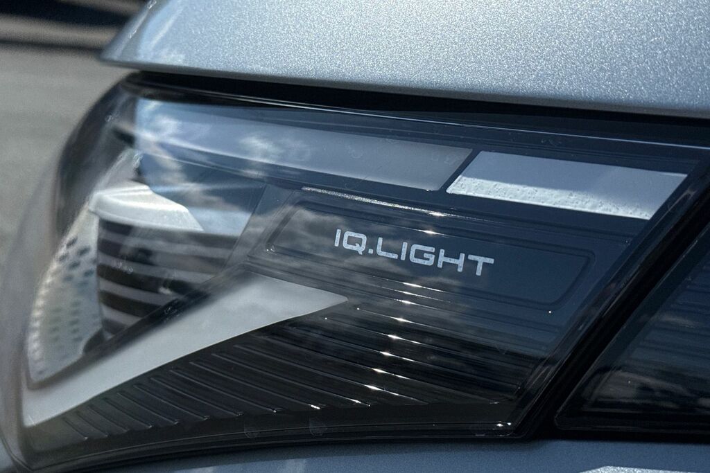 Volkswagen ID.Buzz 210Kw Life Pro 79Kwh Two Tone Paintsty  #28