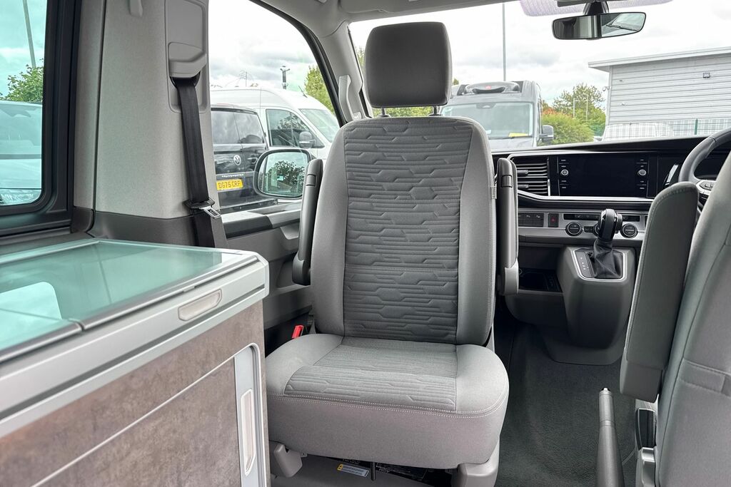 Volkswagen California Mpv White #37