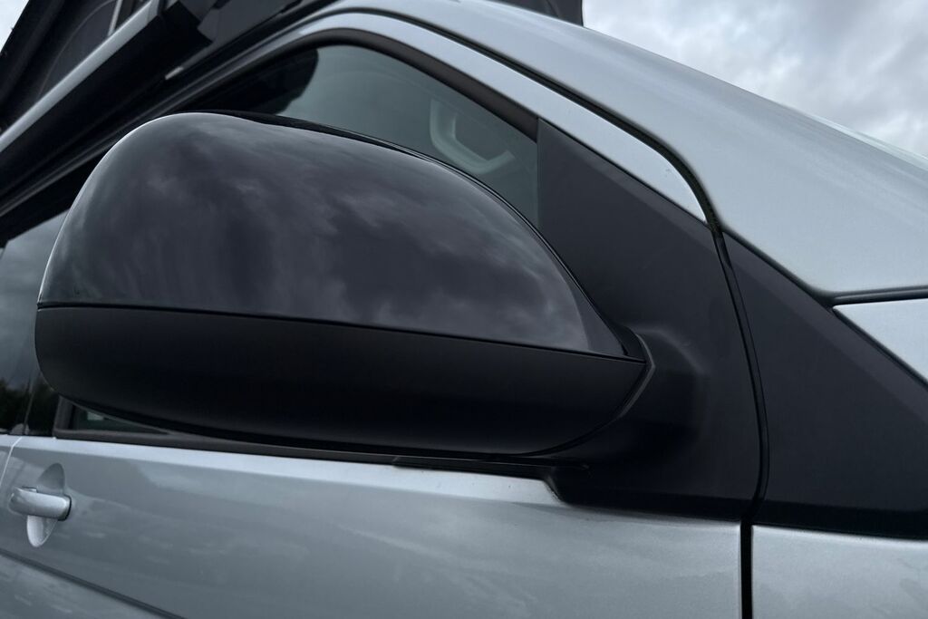 Volkswagen California Mpv White #25