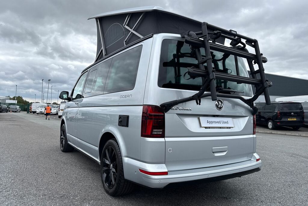 Volkswagen California Mpv White #7