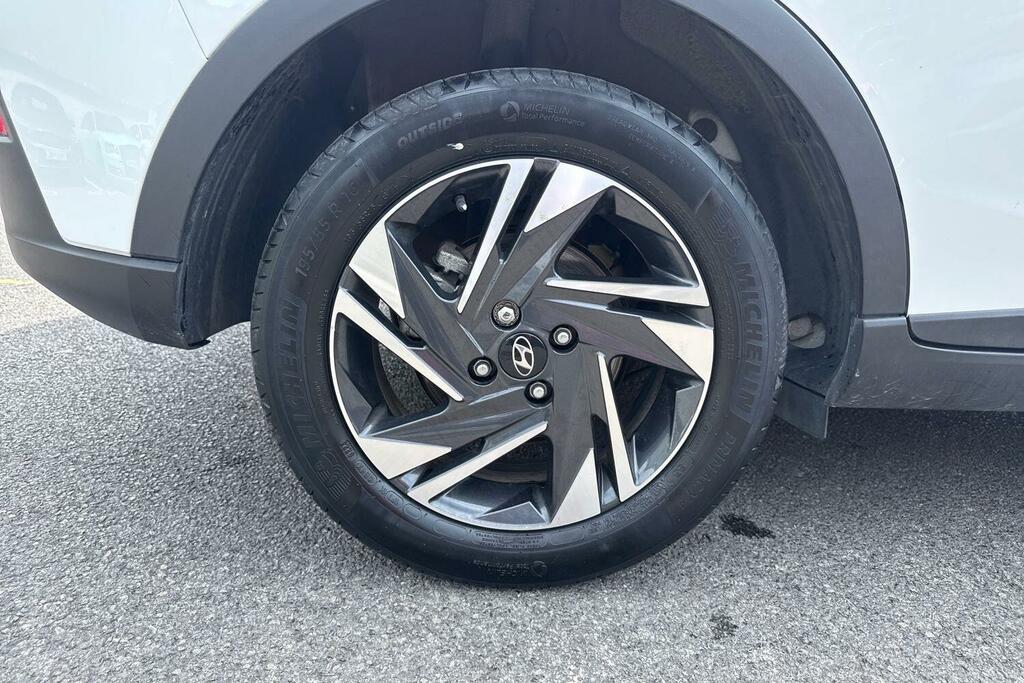 Hyundai Bayon 1.0 Tgdi 48V Mhev Se Connect White #6