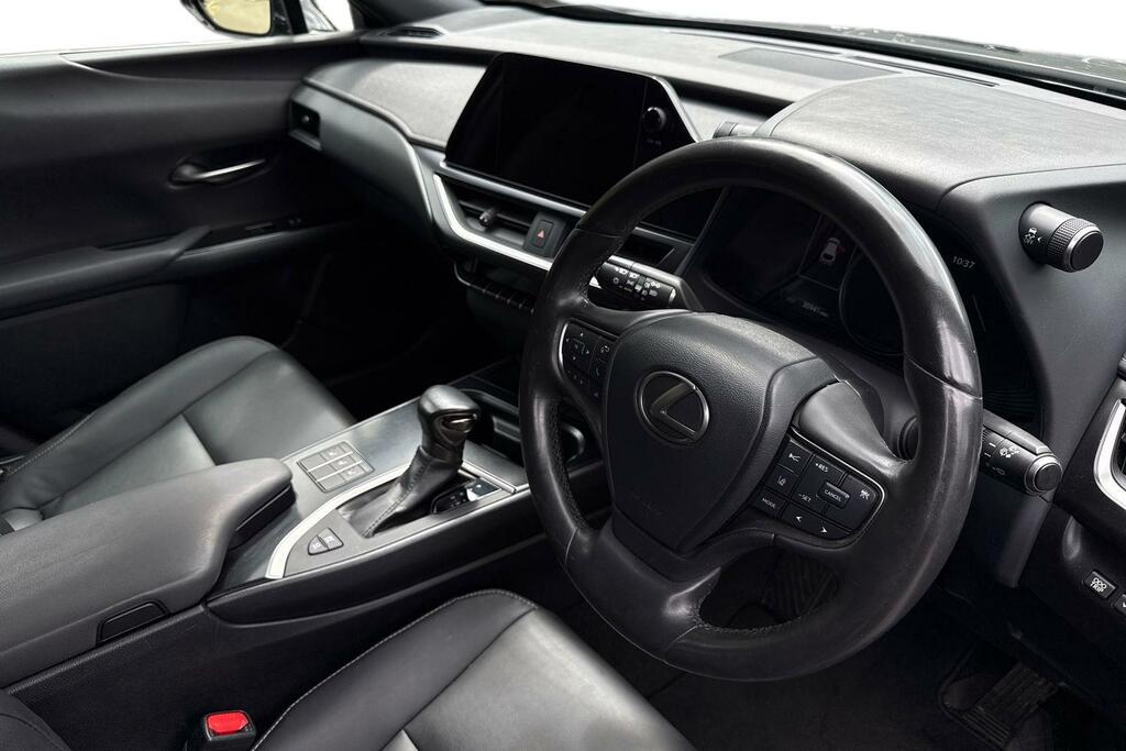Lexus UX 300E 150Kw 54.3 Kwh E-cvt Takumi Pack Black #7