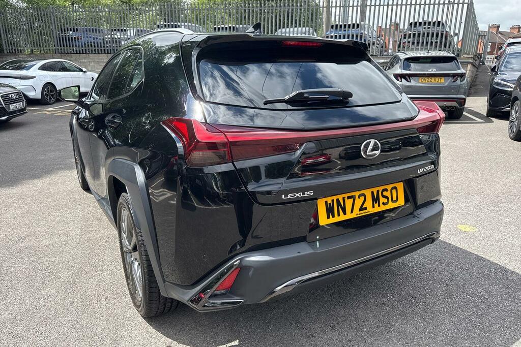Lexus UX 300E 150Kw 54.3 Kwh E-cvt Takumi Pack Black #15