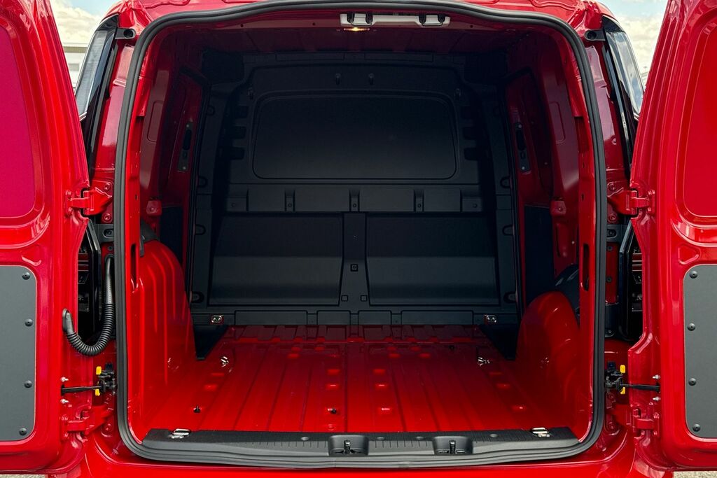 Volkswagen Caddy 2.0Tdi 102Ps C20 Cargo Commerce Pro-tech Pack Pro Red #6