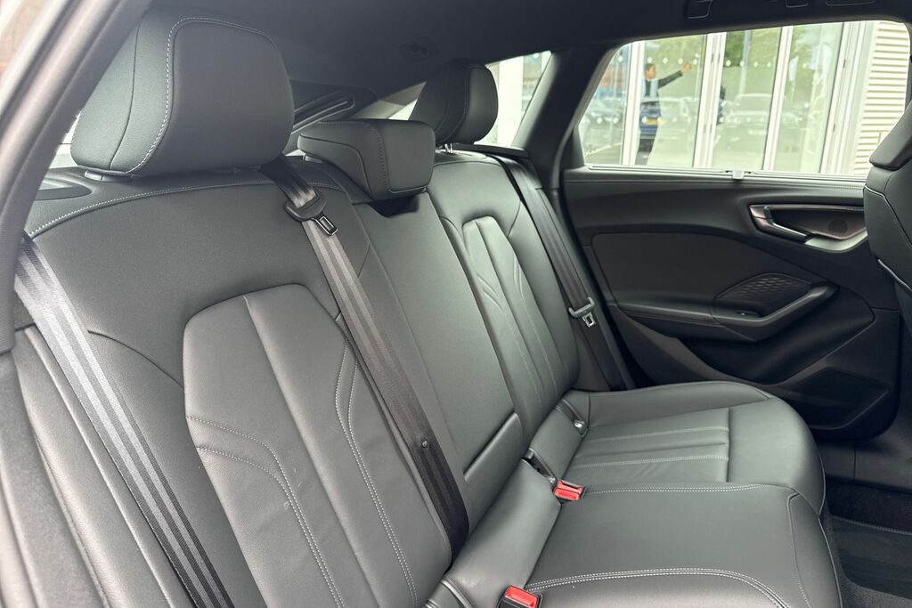 Audi A5 2.0 Tfsi 45 Black Edition Sportback S T Green #18