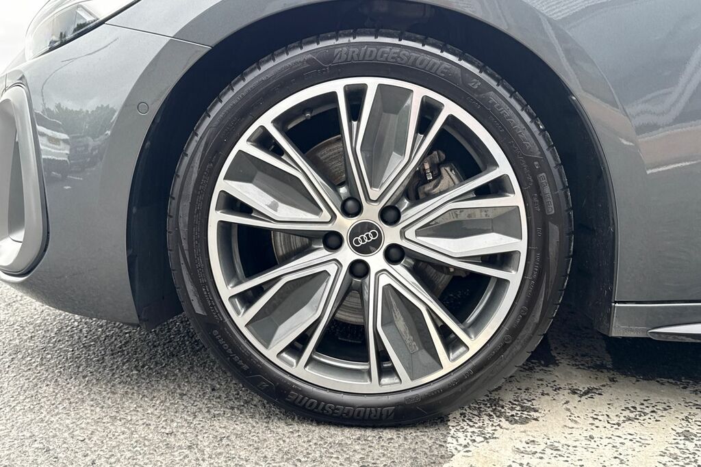 Audi A5 2.0 Tfsi 45 Black Edition Sportback S T Green #12
