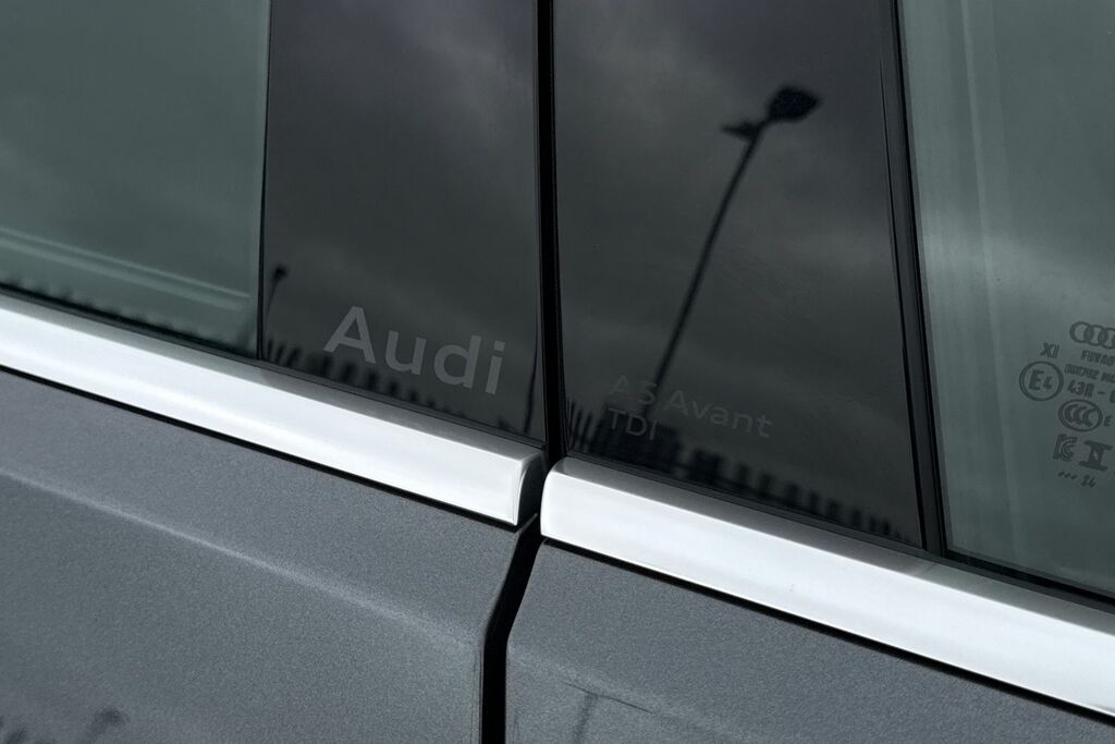 Audi A5 2.0 Tfsi 45 Black Edition Sportback S T Green #25
