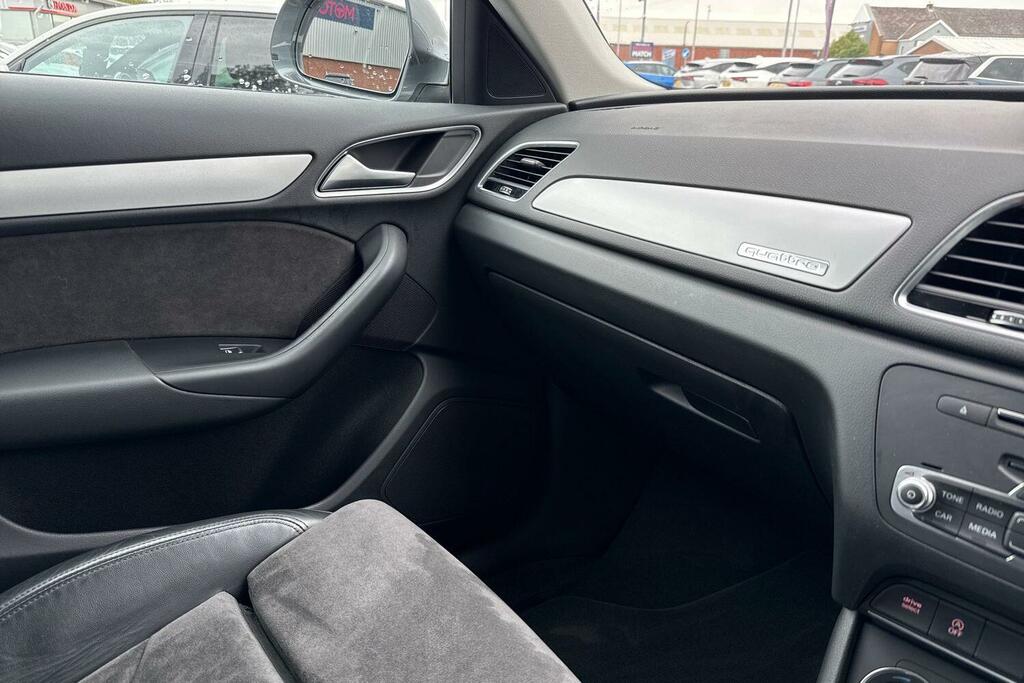 Audi Q3 2.0 Tdi 184 Quattro S Line Edition S Tronic Black #38