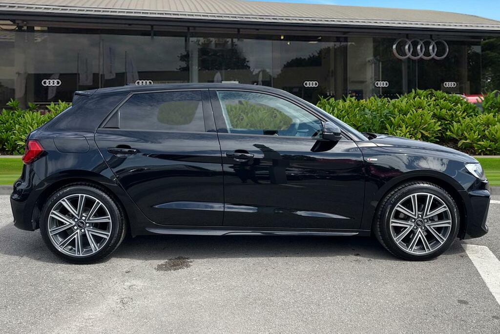Audi A1 S Line 35 Tfsi 150 Ps S Tronic Black #3