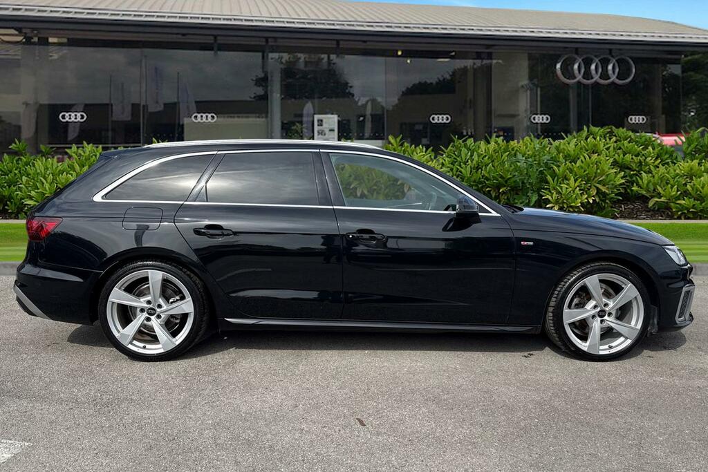 Audi A4 Avant Avant S Line 35 Tfsi 150 Ps S Tronic Black #3