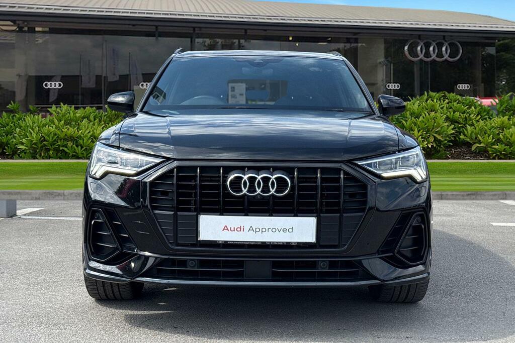 Audi Q3 Vorsprung 35 Tdi 150 Ps S Tronic Black #5