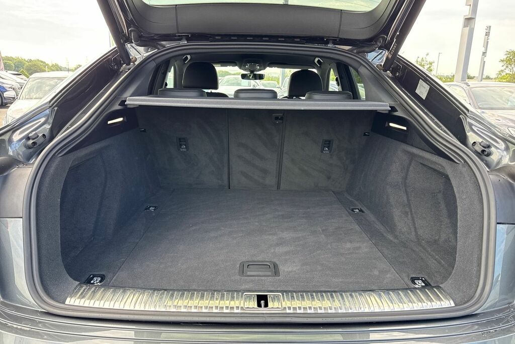 Audi Q8 e tron Sportback S Line 55 E-tron Quattro 300,00 Kw Grey #6