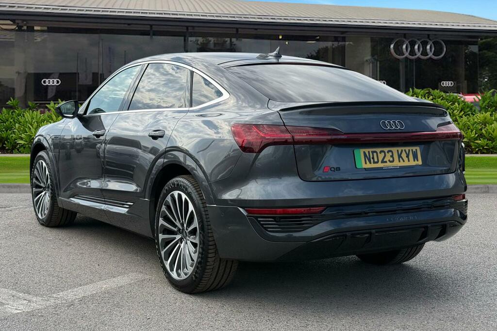 Audi Q8 e tron Sportback S Line 55 E-tron Quattro 300,00 Kw Grey #2