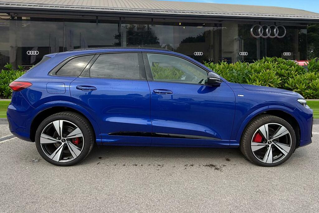 Audi Q5 Suv Edition 1 Tdi Quattro 204 Ps S Tronic Blue #3