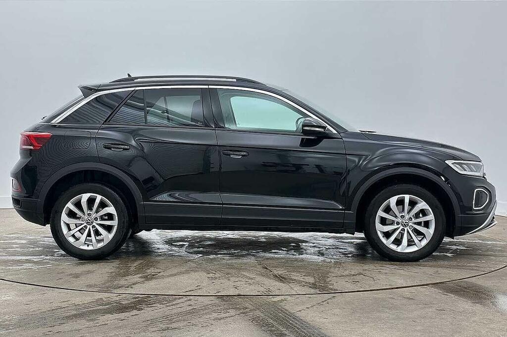 Volkswagen T-Roc 1.5 Tsi Match Black #4