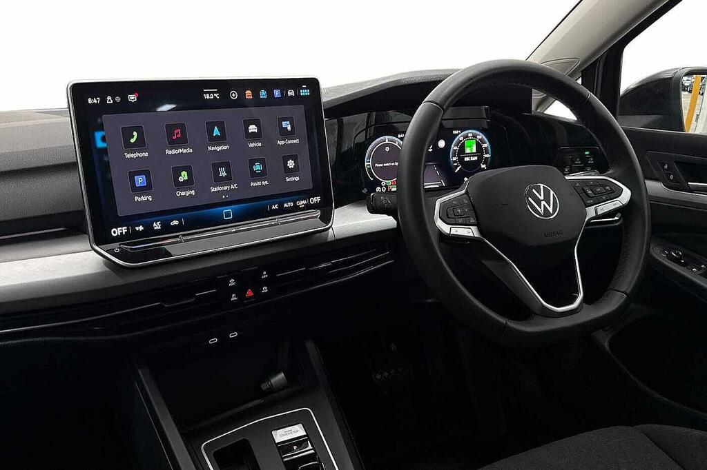 Volkswagen Golf 1.5 Tsi 204 Match Ehybrid Dsgvat Qualifying Black #2
